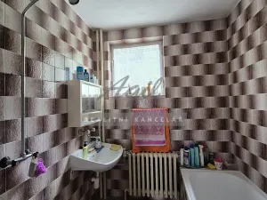 Prodej rodinného domu, Knínice, 250 m2