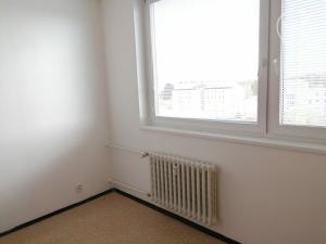 Pronájem bytu 1+1, Kroměříž, Nitranská, 50 m2