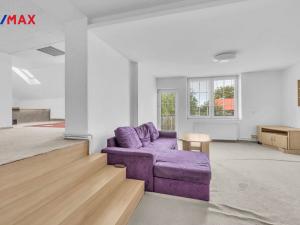 Prodej obchodního prostoru, Mrákotín, 420 m2