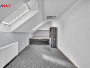 Prodej obchodního prostoru, Mrákotín, 420 m2
