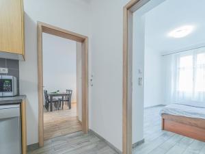 Prodej bytu 2+kk, Praha - Dejvice, Václavkova, 58 m2