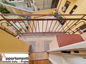 Pronájem bytu 2+kk, Praha - Staré Město, Platnéřská, 51 m2