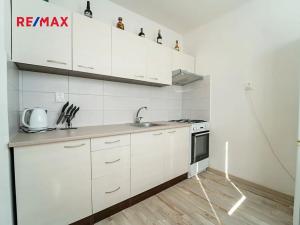Pronájem bytu 2+1, Kolín, Družstevní, 56 m2