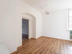 Pronájem bytu 2+1, Praha - Malá Strana, Mostecká, 68 m2