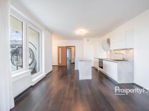 Pronájem bytu 2+kk, Praha - Stodůlky, náměstí Junkových, 62 m2