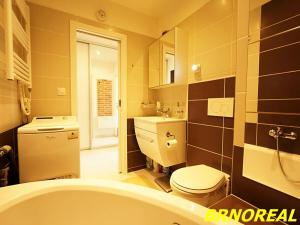 Prodej bytu 2+kk, Brno, U pošty, 45 m2