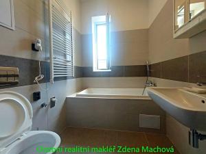 Pronájem bytu 2+kk, Praha - Hostivař, 46 m2