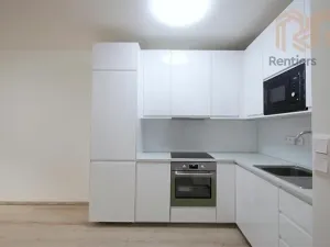 Pronájem bytu 2+kk, Praha - Střížkov, Zakšínská, 48 m2