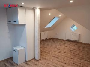 Pronájem bytu 2+kk, Rakovník, Bezděkov, 54 m2