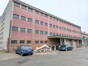 Pronájem garáže, Plzeň, Tomanova, 15 m2