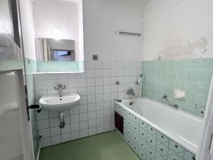 Pronájem bytu 2+1, Pardubice - Bílé Předměstí, Ke Kamenci, 57 m2