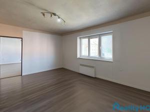 Prodej bytu 2+1, Bechyně, Na Libuši, 75 m2