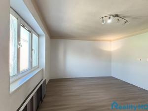 Prodej bytu 2+1, Bechyně, Na Libuši, 75 m2