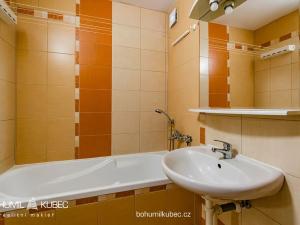 Pronájem bytu 4+1, Tábor, Havanská, 83 m2