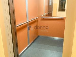 Pronájem bytu 3+kk, Praha, Mikulova, 64 m2