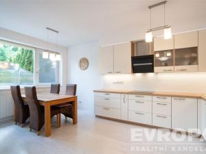 Prodej rodinného domu, Praha - Řeporyje, Dělená, 155 m2