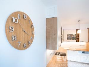 Prodej rodinného domu, Praha - Řeporyje, Dělená, 155 m2