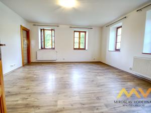 Pronájem bytu 2+kk, Býšť - Hoděšovice, 52 m2
