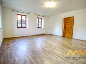 Pronájem bytu 2+kk, Býšť - Hoděšovice, 52 m2