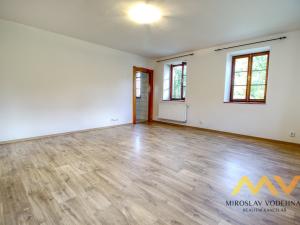 Pronájem bytu 2+kk, Býšť - Hoděšovice, 52 m2