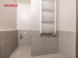 Prodej bytu 3+kk, Praha - Dolní Měcholupy, Kardausova, 74 m2