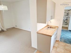 Pronájem rodinného domu, Chvatěruby, 52 m2