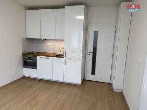 Pronájem bytu 2+1, Děčín - Děčín I-Děčín, Čsl. armády, 38 m2
