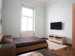 Pronájem bytu 2+kk, Praha - Žižkov, Bořivojova, 40 m2