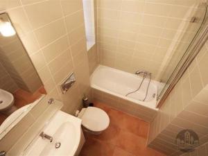 Pronájem bytu 2+kk, Praha - Žižkov, Bořivojova, 40 m2