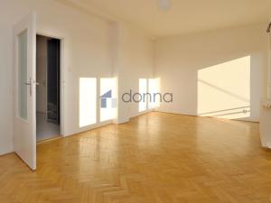 Pronájem bytu 1+1, Praha, Šrobárova, 59 m2