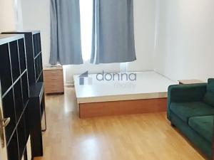 Pronájem bytu 2+kk, Praha, Na Pankráci, 55 m2
