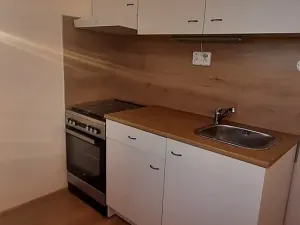 Pronájem bytu 2+1, Mělník, Pražská, 52 m2