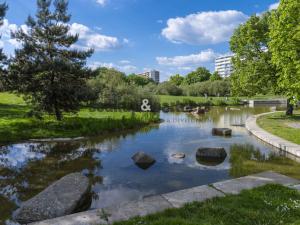 Prodej bytu 2+kk, Praha - Prosek, Čakovická, 52 m2