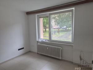 Pronájem bytu 1+1, Valtice, Lázeňská, 33 m2