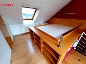 Pronájem bytu 3+kk, Praha, Kašparovo náměstí, 80 m2