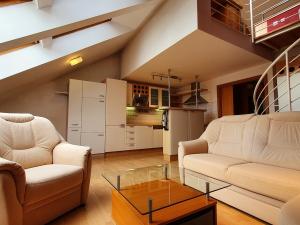 Pronájem bytu 3+kk, Praha, Kašparovo náměstí, 80 m2