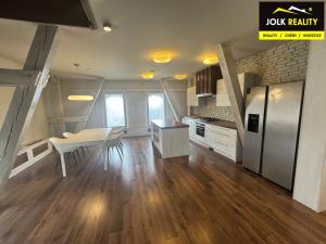 Pronájem bytu 3+kk, Opava, Horní náměstí, 213 m2