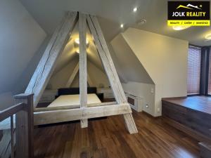 Pronájem bytu 3+kk, Opava, Horní náměstí, 213 m2