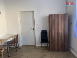 Pronájem bytu 2+1, Olomouc - Neředín, Neředínská, 30 m2
