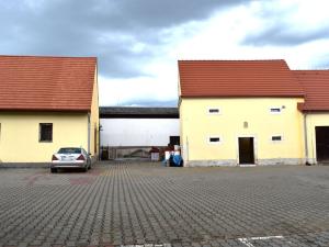 Pronájem skladu, Plzeň - Doudlevce, Zborovská, 92 m2