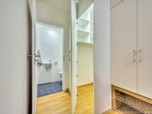 Prodej bytu 2+kk, Vrané nad Vltavou, U Elektrárny, 67 m2