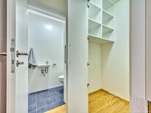 Prodej bytu 2+kk, Vrané nad Vltavou, U Elektrárny, 67 m2