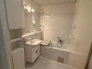Prodej bytu 3+1, Praha - Střížkov, Vysočanská, 72 m2