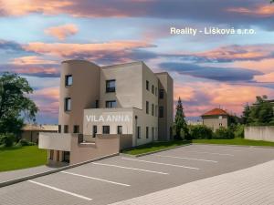 Pronájem bytu 3+kk, Ústí nad Labem, Bělehradská, 178 m2