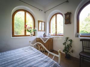 Prodej vily, Chrášťany - Černíkovice, 240 m2