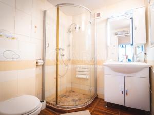 Prodej rodinného domu, Chrášťany - Černíkovice, 240 m2