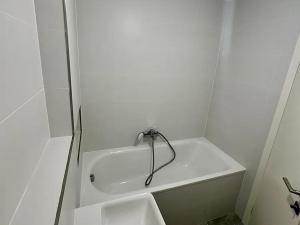 Pronájem bytu 2+kk, Praha - Radlice, U Komína, 54 m2