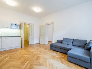 Pronájem bytu 2+kk, Praha, Myslíkova, 72 m2