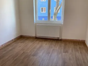 Pronájem bytu 2+1, Chomutov, Selská, 50 m2