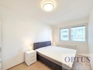 Pronájem bytu 4+kk, Praha - Jinonice, Pod stolovou horou, 87 m2